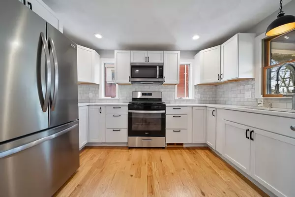 Saugus, MA 01906,24 Oak Hill Rd