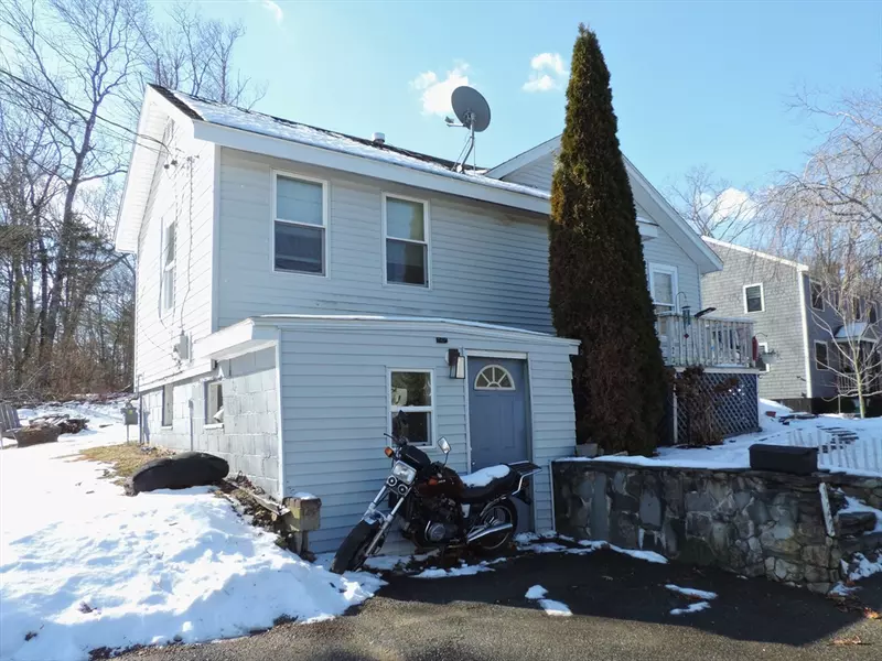 122 Rockland St, Abington, MA 02351