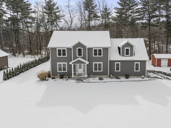 162 Old Cabot Rd, Westfield, MA 01085