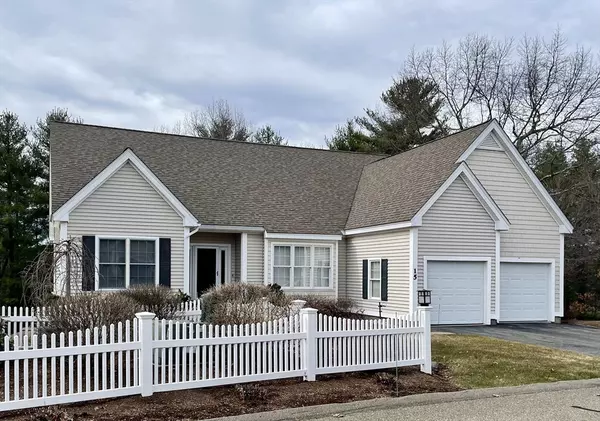 15 Stone Ridge Rd #15, Westford, MA 01886