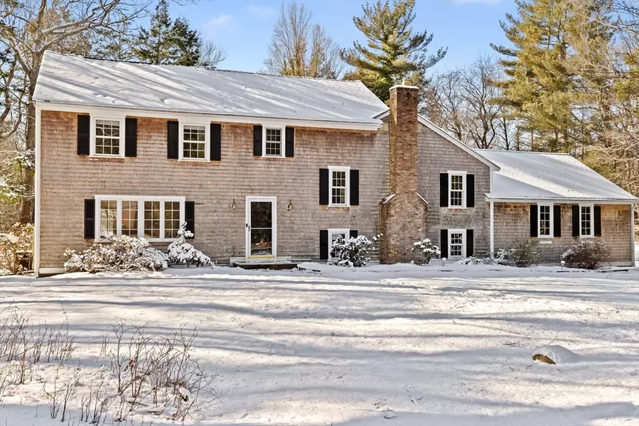 37 Conservation Way, Scituate, MA 02066