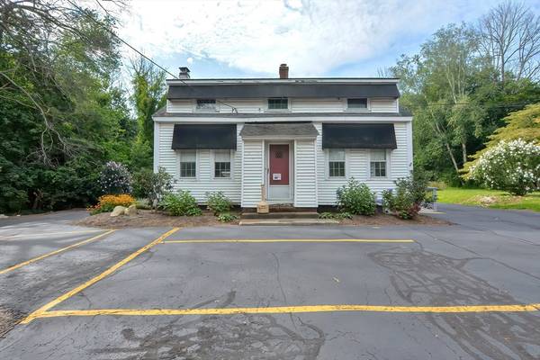 159 Hartford Ave E, Mendon, MA 01756