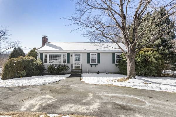 12 Bridge Street, Medfield, MA 02052