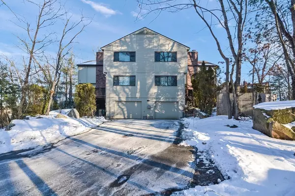 90 Mountain Gate Road #90, Ashland, MA 01721