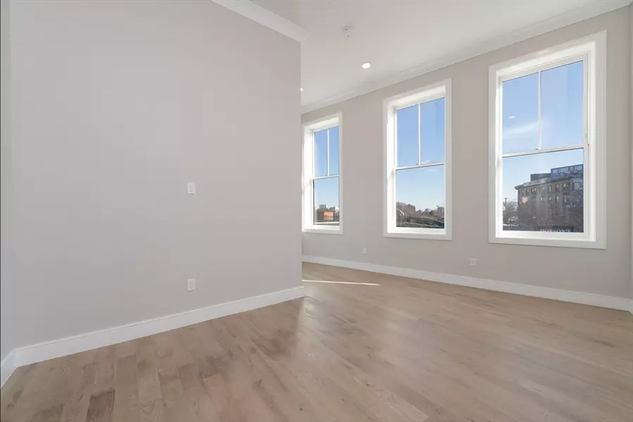 4-8 Franklin Street #203, Boston, MA 02134