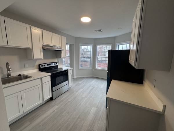 18 Marlborough Street #2L, Chelsea, MA 02150