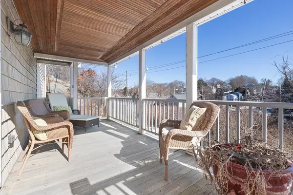 Swampscott, MA 01907,1 Beaumont Ave