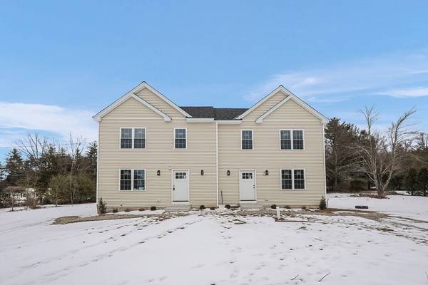 14A/14B Paige Hill Rd, Brimfield, MA 01010