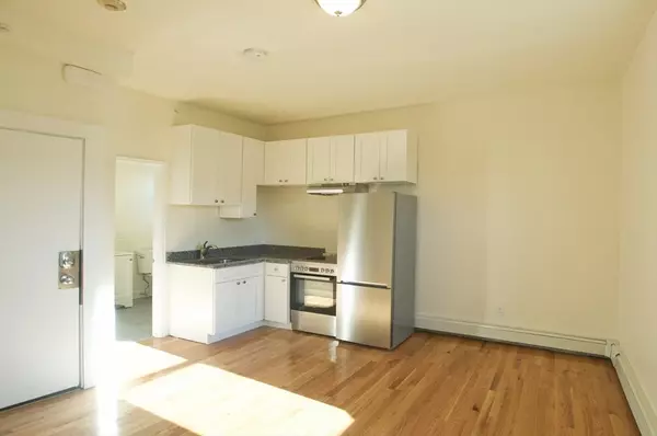 501 E Broadway #7, Boston, MA 02127