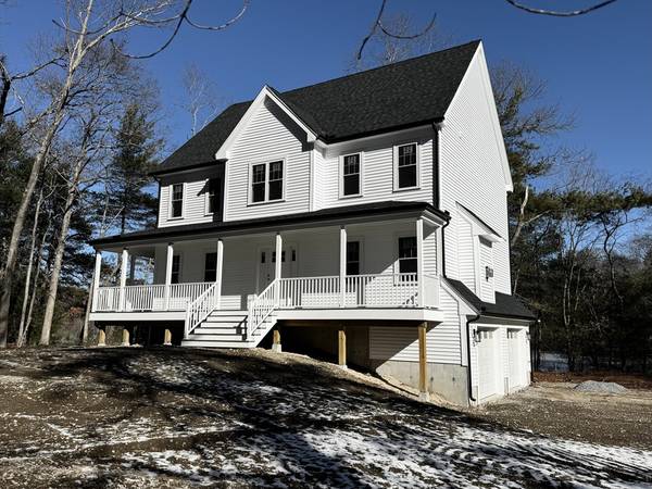 80 Willis Pond Rd, Taunton, MA 02780