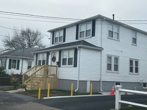 233 Quincy, Brockton, MA 02303