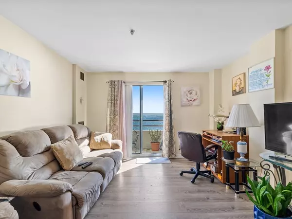Revere, MA 02151,510 Revere Beach Blvd #704