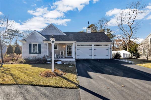 129 Pheasant Hill Cir, Barnstable, MA 02635