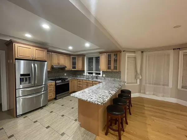 Revere, MA 02151,22 Trevalley #1