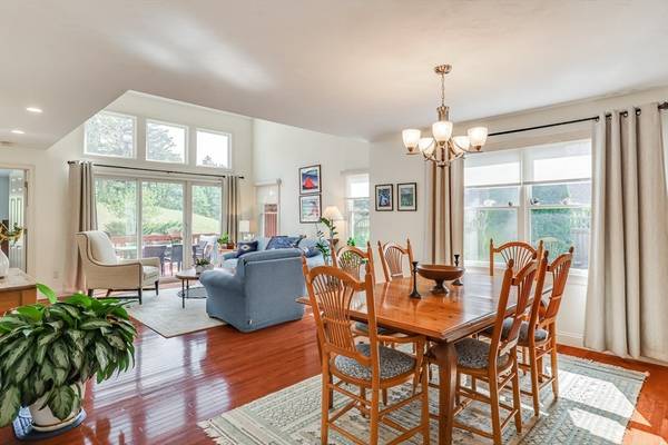 8 Holbeck Corner #8, Plymouth, MA 02360