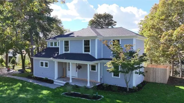 Dennis, MA 02660,7 Vinland Drive