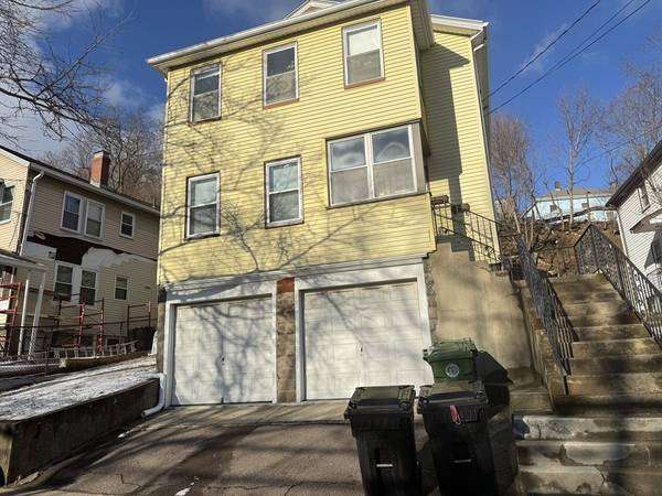 126 Walnut St #126, Watertown, MA 02472