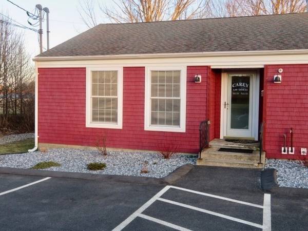 203 Northampton Street #2, Easthampton, MA 01027