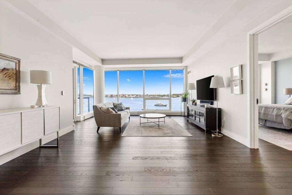 22 Liberty Dr #5D, Boston, MA 02210