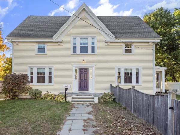 14 R Charles St, Danvers, MA 01923