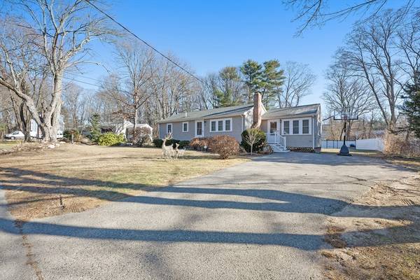 75 Turner Rd, Holliston, MA 01746