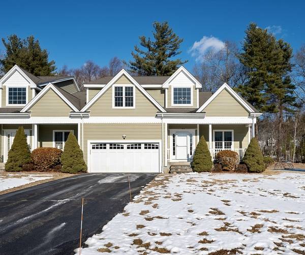 5 Nazneen Cir #5, Hopkinton, MA 01748