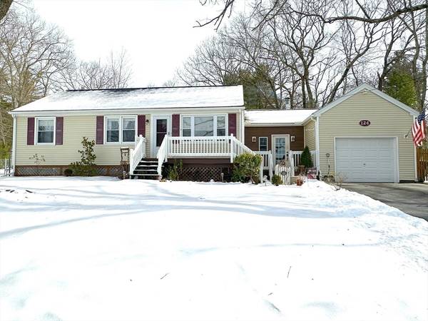 124 Cooper Rd., Northbridge, MA 01534