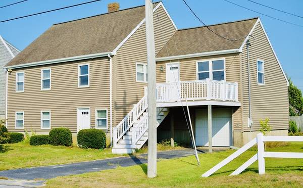 60 Bourne Neck Dr, Bourne, MA 02532