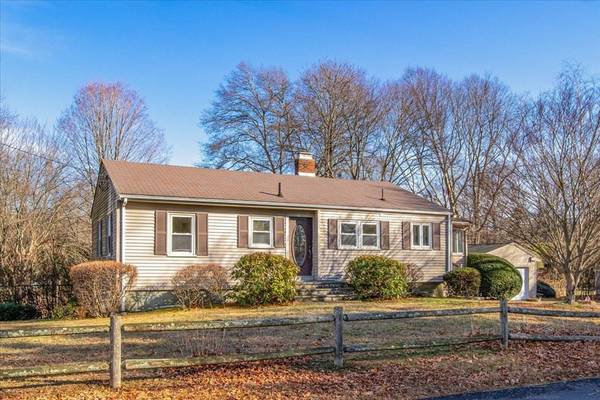 75 Bruce Road, Walpole, MA 02081