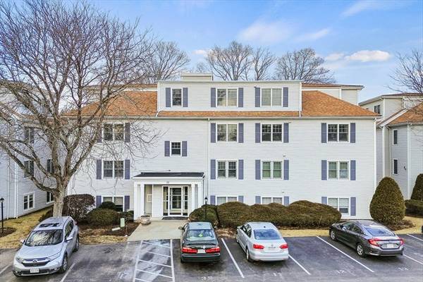 20 Webb Pl #2A, Mansfield, MA 02048