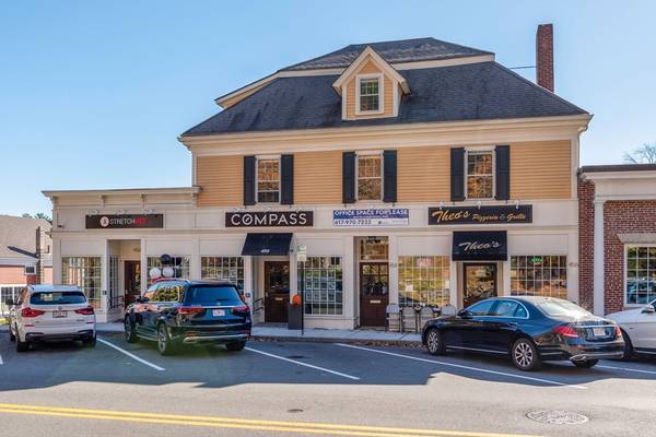 450 Boston Post Rd, Weston, MA 02493