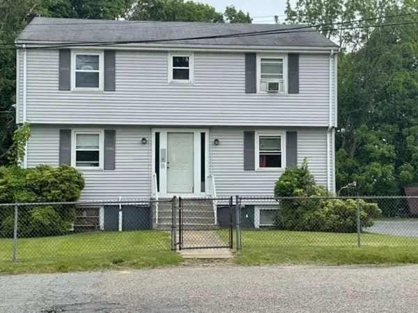 27 Sherwood Dr. #4, Taunton, MA 02780