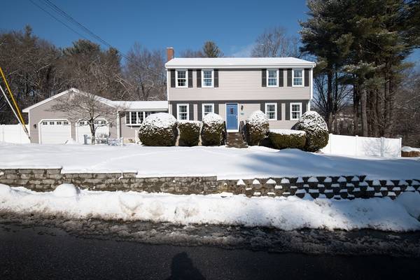 112 Ballard St., Tewksbury, MA 01876