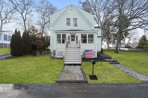 Seekonk, MA 02771,61 Bergeron St