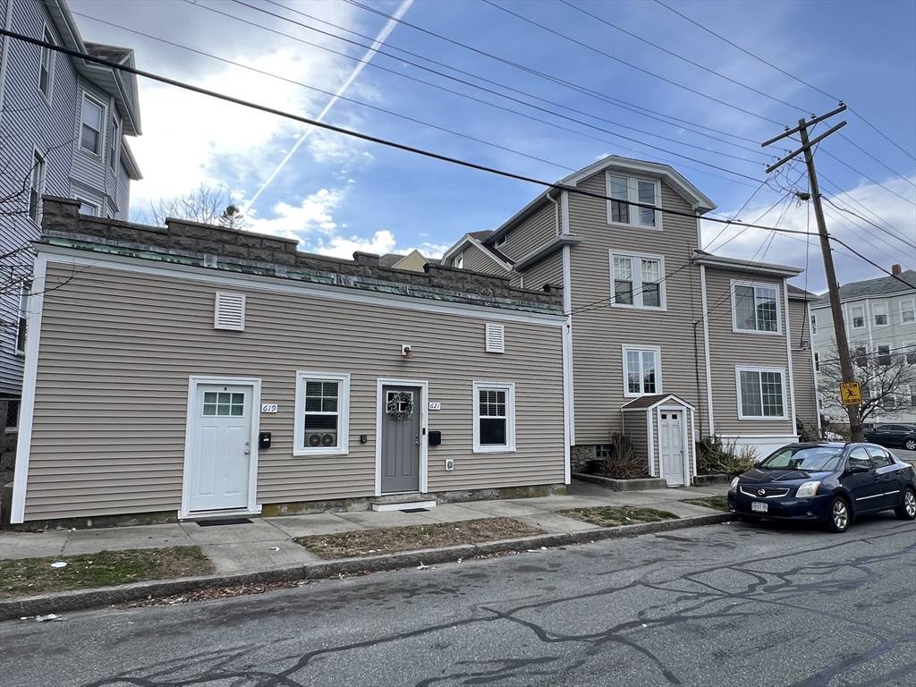 New Bedford, MA 02746,100-104 Adams St
