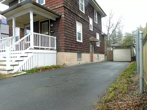 Fairhaven, MA 02719,3 Wood Street