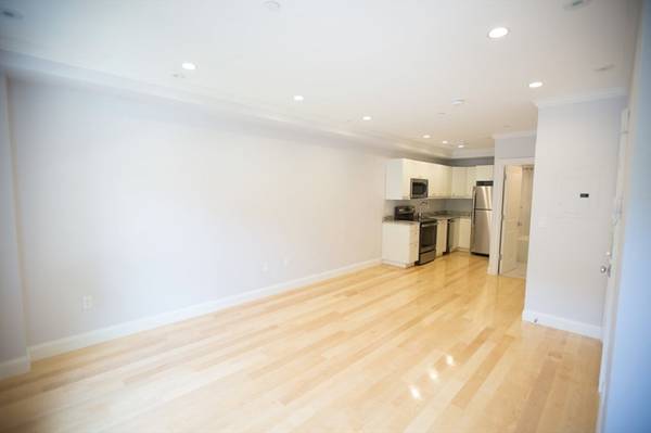 296 Beacon #3, Boston, MA 02116