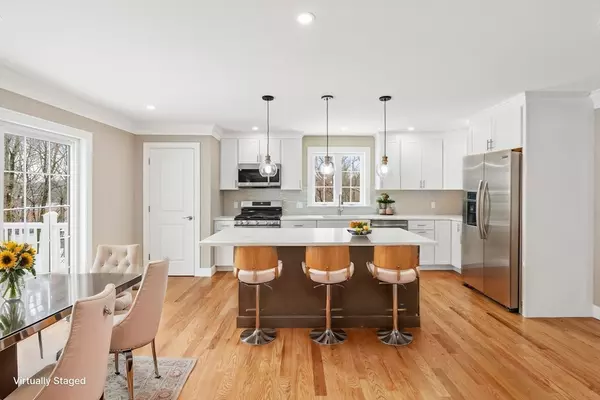 Andover, MA 01810,11 Hartigan Court #11