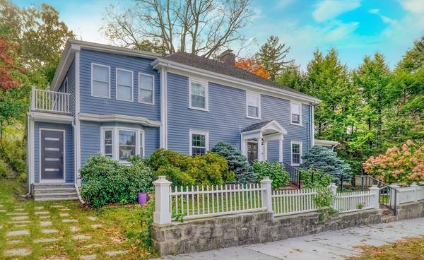 9 Glen Rd, Newton, MA 02459