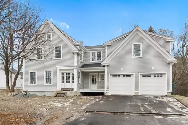 33 Independence Lane, Hingham, MA 02043