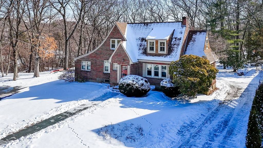 43 Daytona Road, Lynn, MA 01904