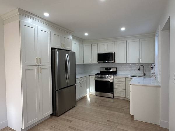 34 Olmstead #2, Boston, MA 02130