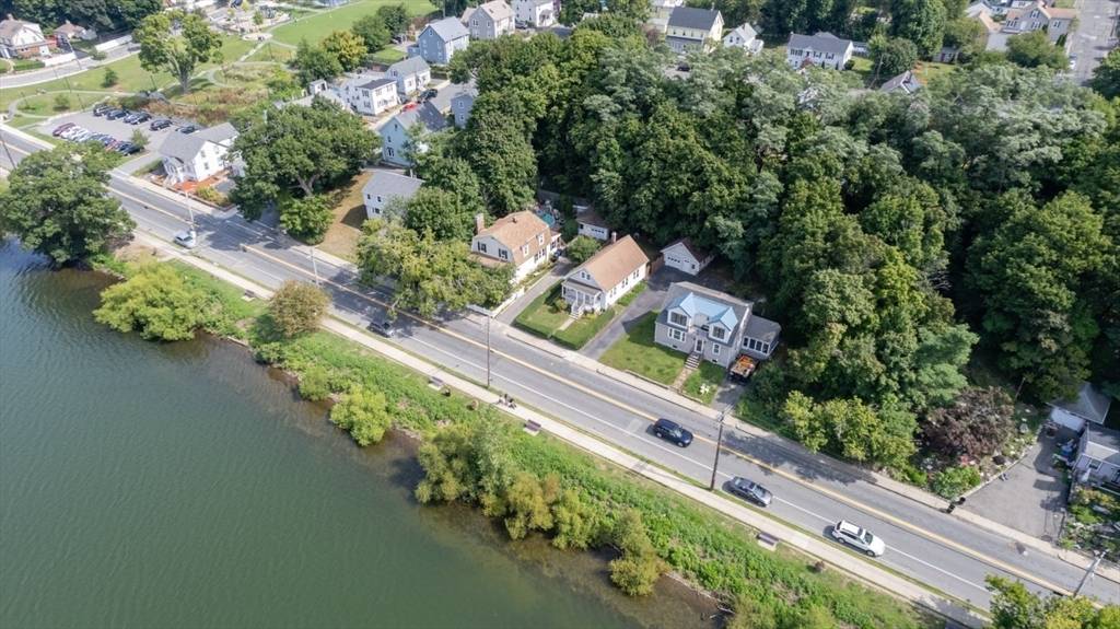 Woburn, MA 01801,108 Arlington Rd