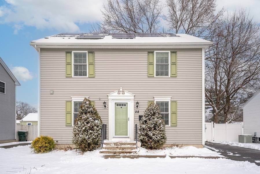 28 Notre Dame Street, Springfield, MA 01104