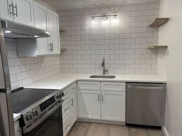 Haverhill, MA 01830,440 North Ave #41