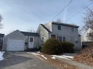 39 Colonial Avenue, Tiverton, RI 02878