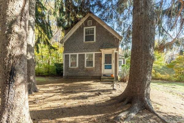 1056 Main Street, Norwell, MA 02061