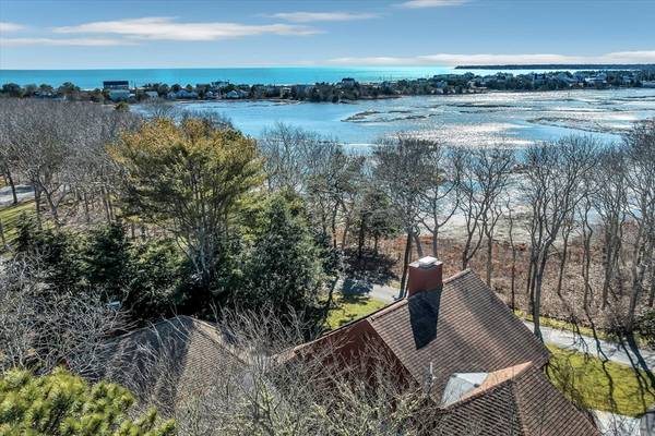 496 Elliott Rd, Barnstable, MA 02632