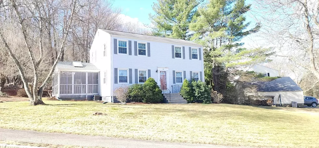 Westborough, MA 01581,18 Mountain View Dr