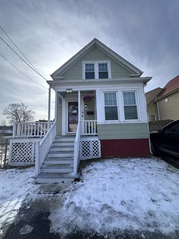 Swampscott, MA 01907,25 Essex Street